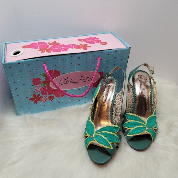 Poetic License Shoes - POETIC LICENCE London sz 8 Spring Blooms Heels